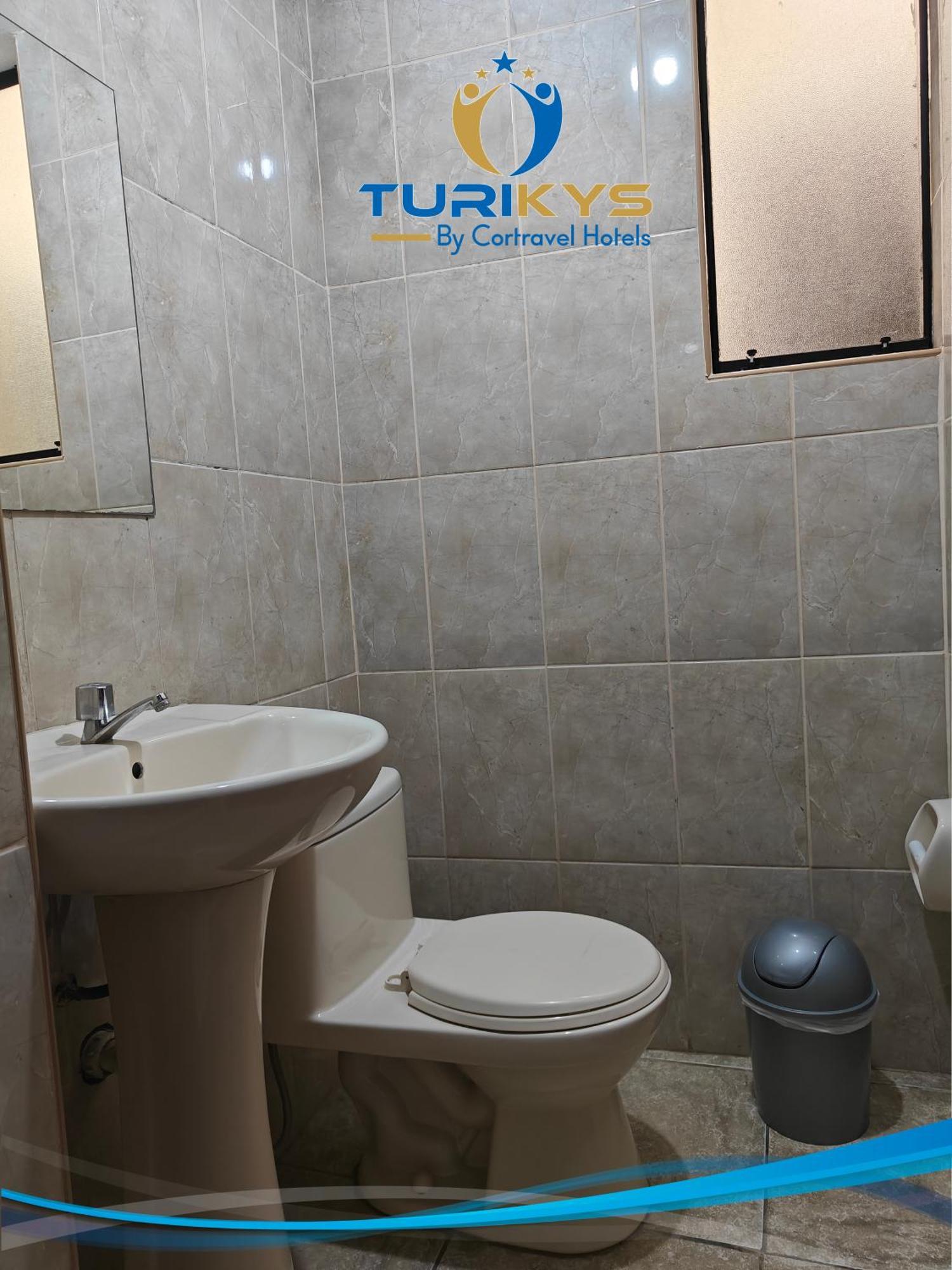 Hotel Turikys Churin Bilik gambar