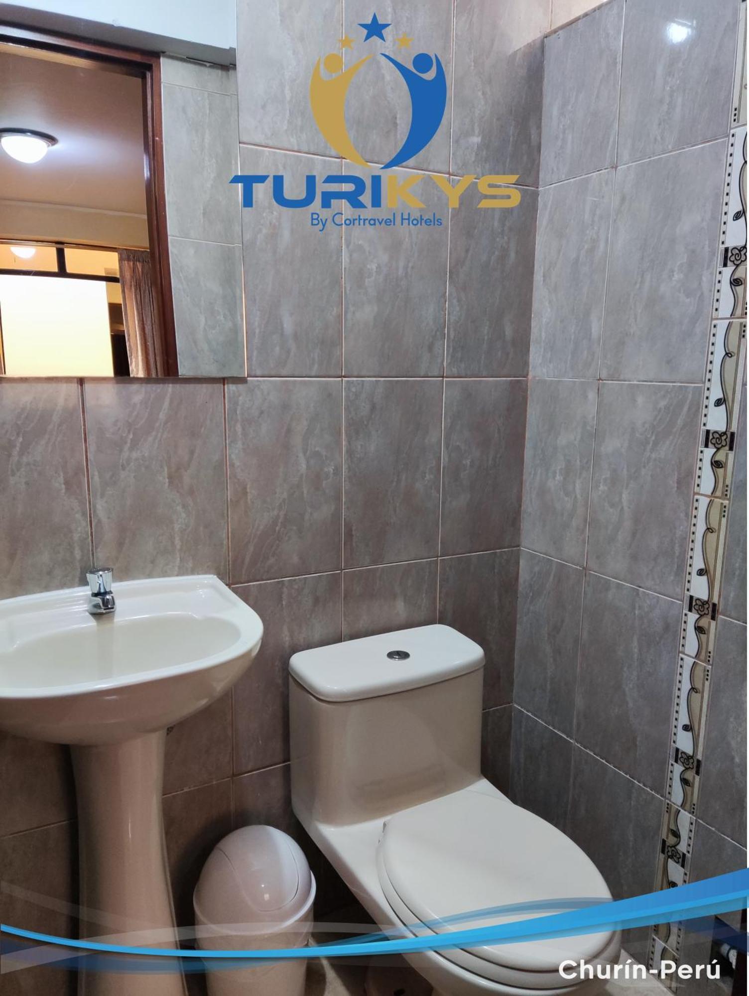 Hotel Turikys Churin Bilik gambar