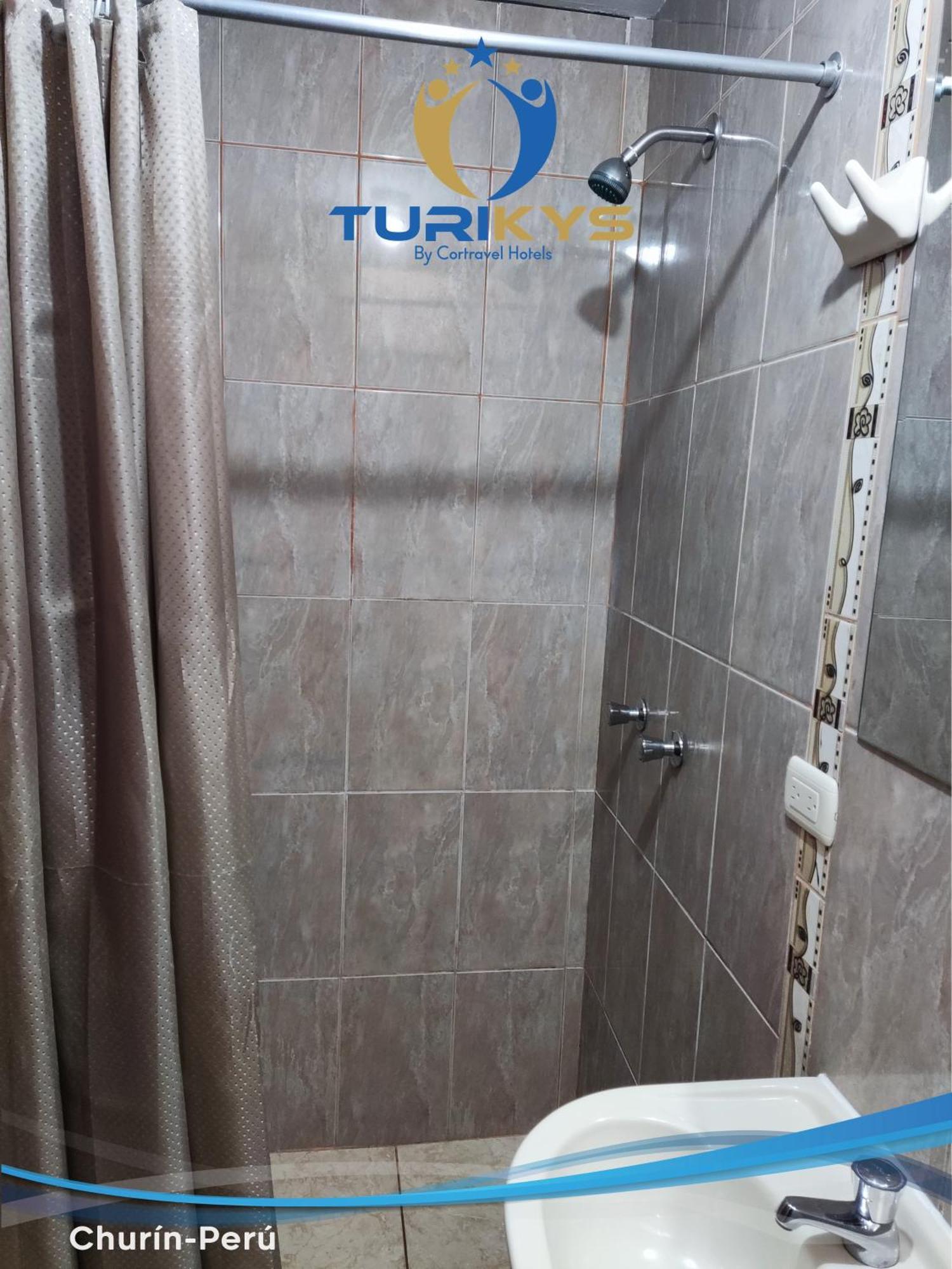 Hotel Turikys Churin Bilik gambar